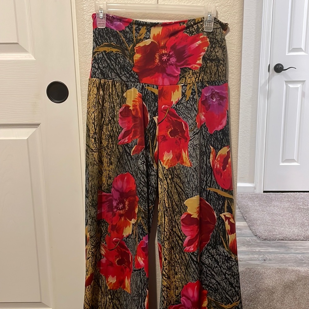 Flowy pants
